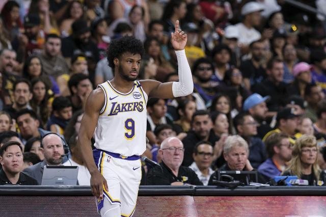 电竞下注-6分5失误 三分4中0 布朗尼发展联盟首秀堪称灾难