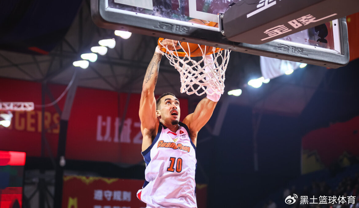 电竞下注-42分36分27分！广东第一大杀器非他莫属：杜锋还舍得裁掉奎因吗？|广东队|吉林队|广东男篮|比赛|数据_新浪体育_新浪新闻