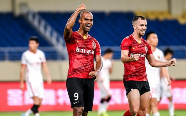 赛程安排-中超下一步去哪找外援 英国名记:考虑下亚洲足球？