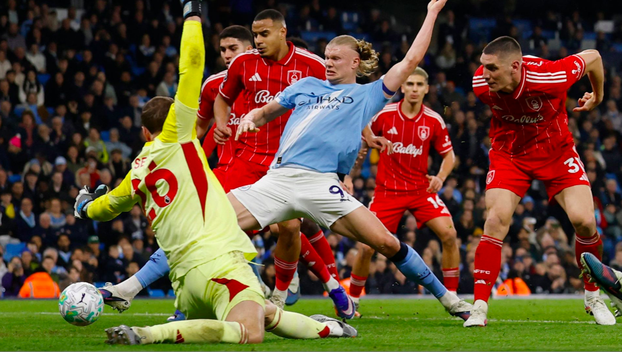 赛程安排-豪门悲喜夜：阿森纳1-0 曼城2-2惨遭爆冷落后7分 维拉1-4切尔西